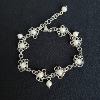 Bound Pearl Bracelet